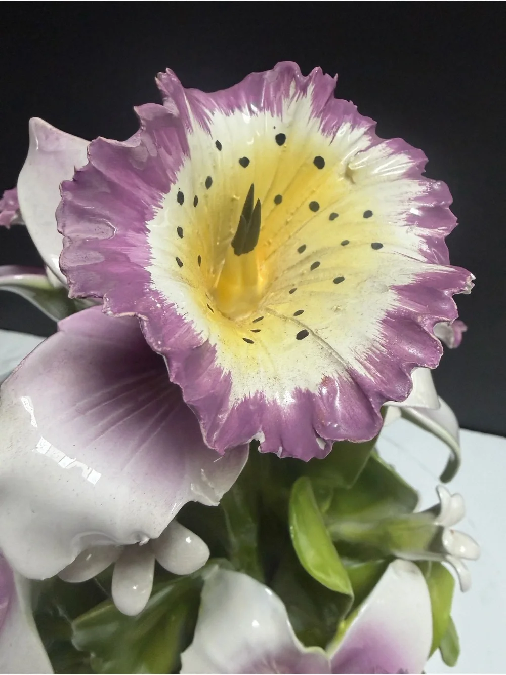 Vintage Capodimonte Italy Porcelain Pink Orchid Floral Arrangement 13”